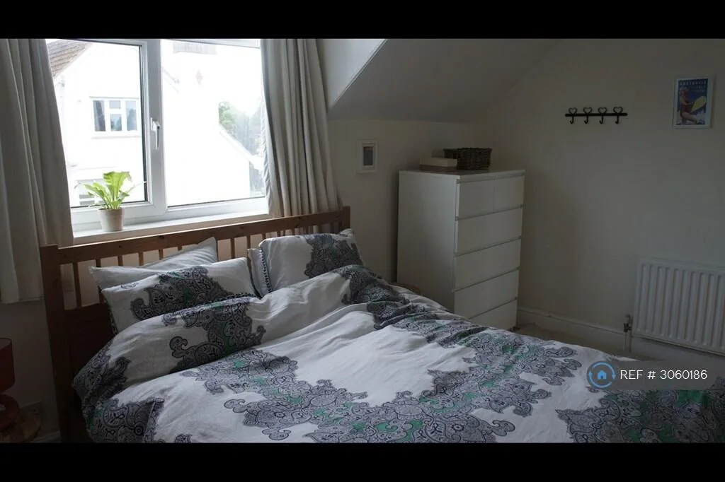 3 bedroom maisonette for rent