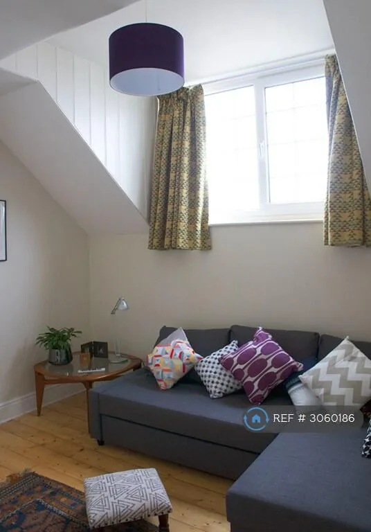 3 bedroom maisonette for rent