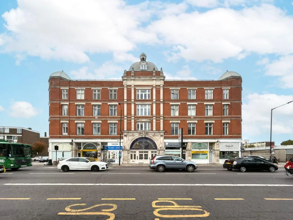 2 bedroom flat for rent