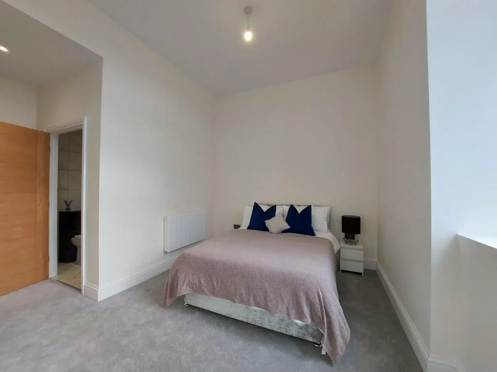 3 bedroom penthouse for rent