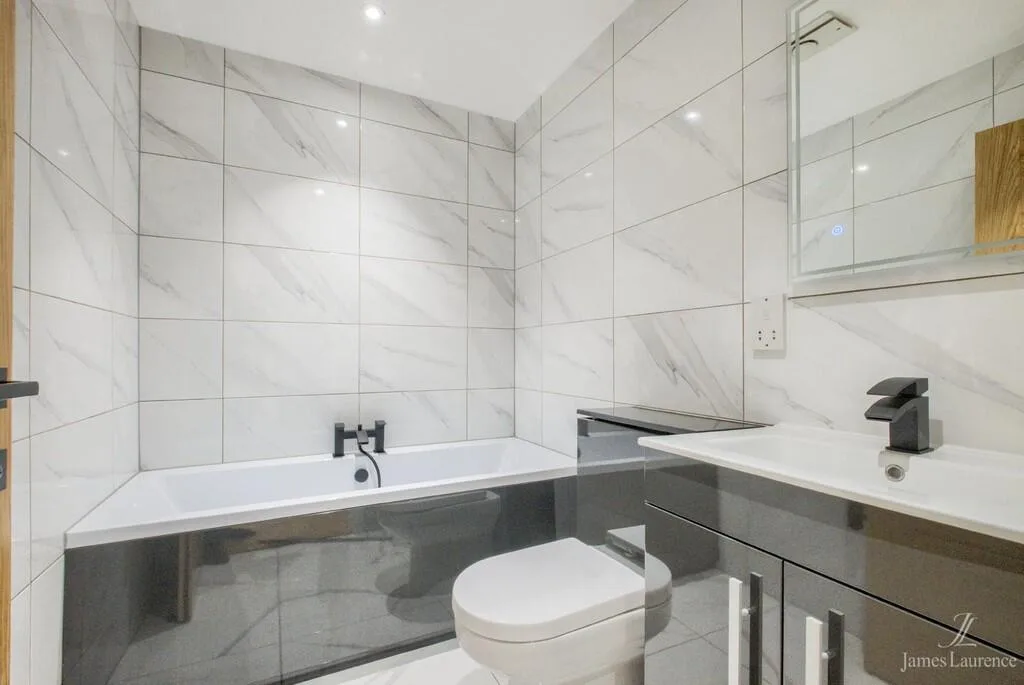 3 bedroom penthouse for rent