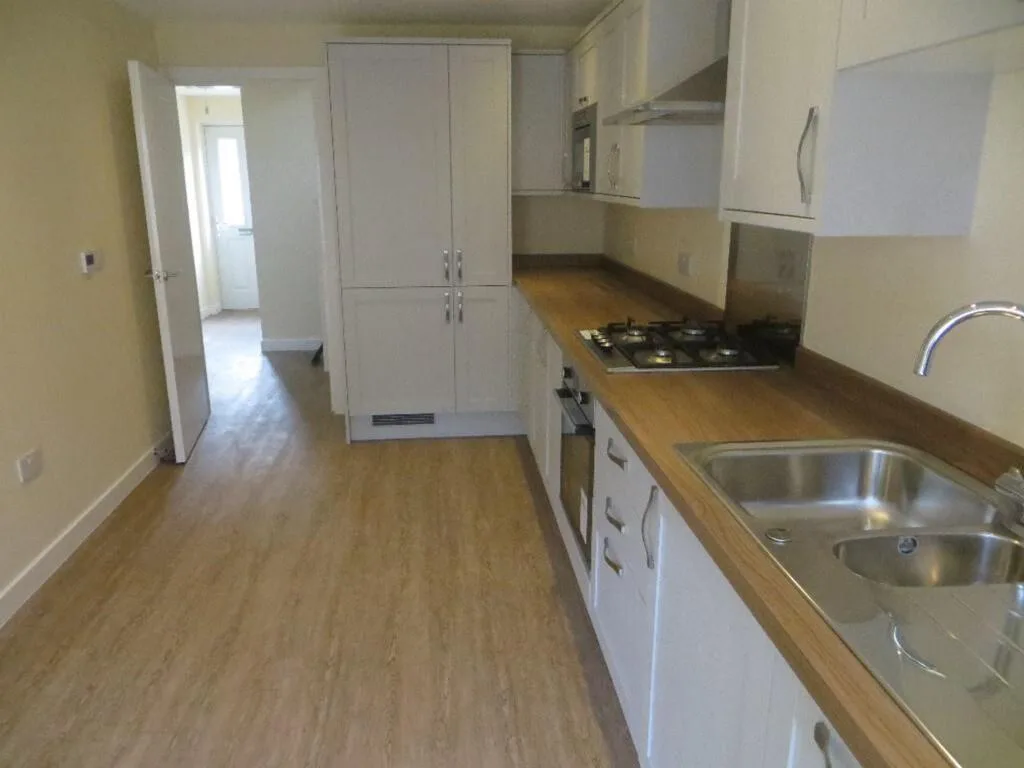 3 bedroom detached bungalow for rent