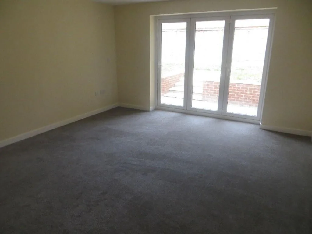 3 bedroom detached bungalow for rent