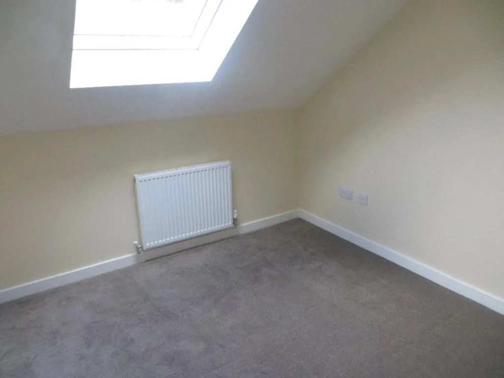 3 bedroom detached bungalow for rent