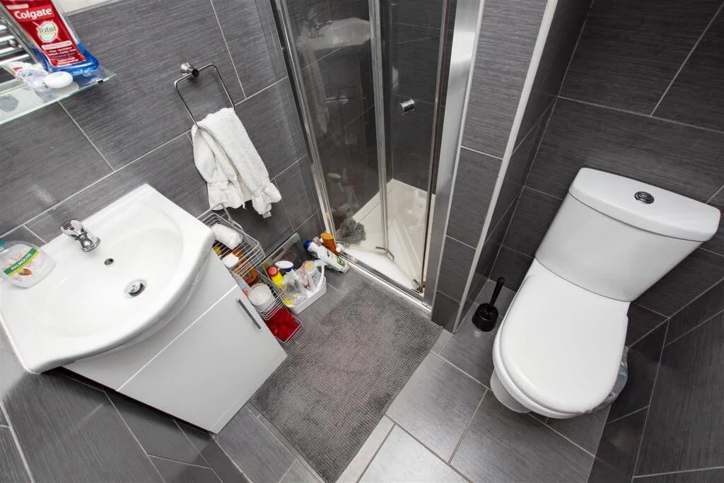 7 bedroom house for rent