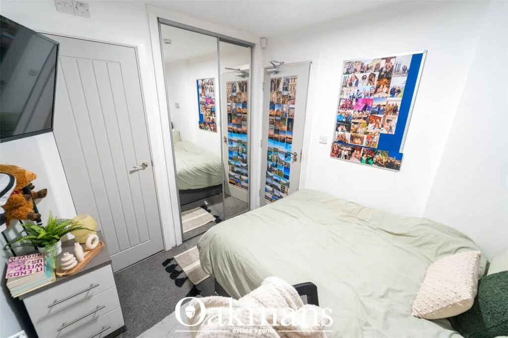 5 bedroom house for rent