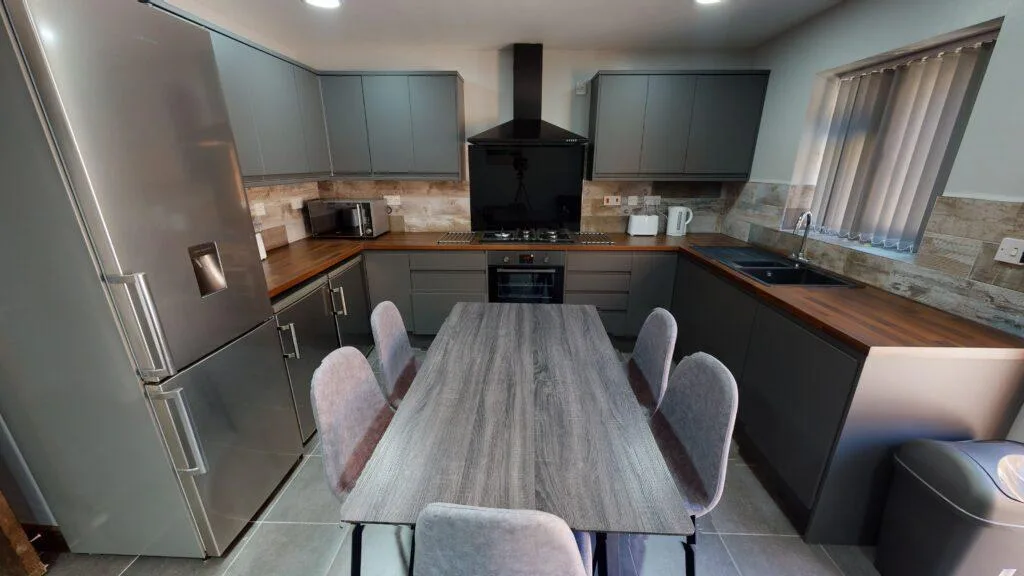 5 bedroom house for rent