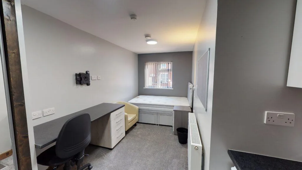 5 bedroom house for rent