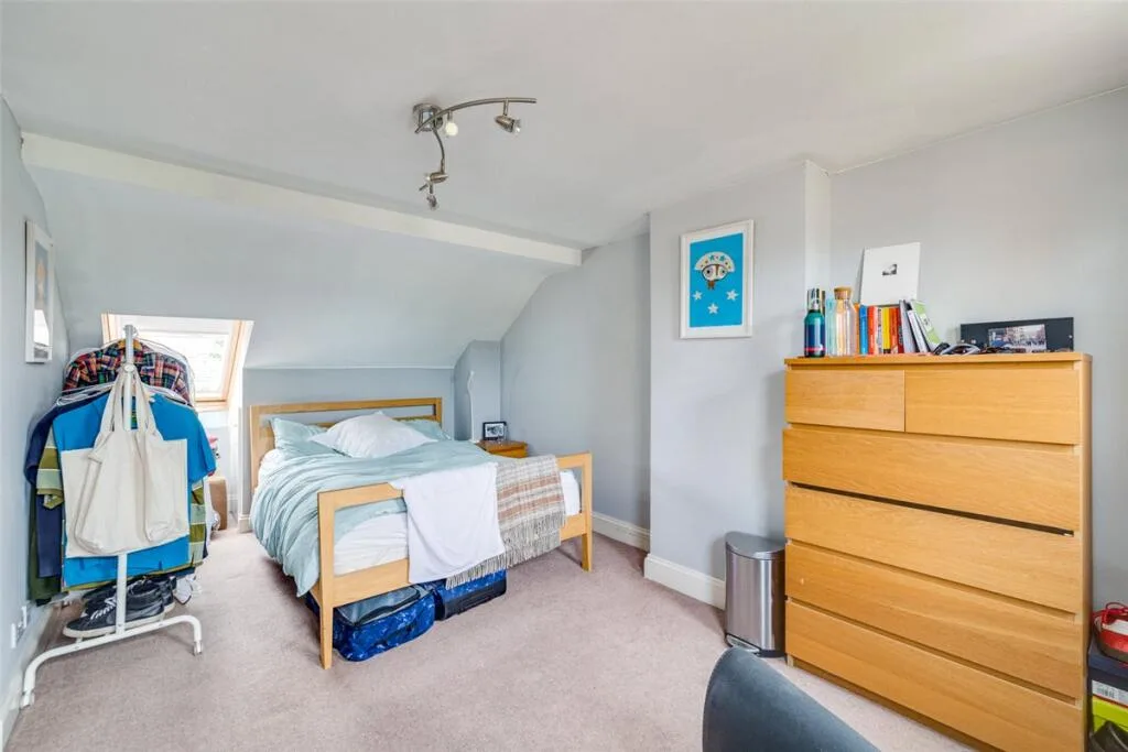 4 bedroom terraced house for rent