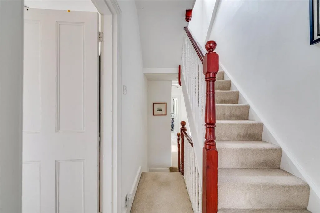 4 bedroom terraced house for rent
