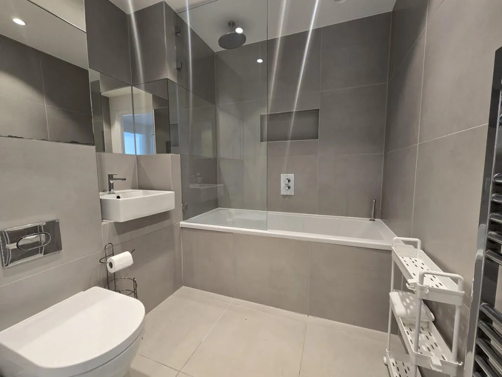 3 bedroom apartment for rent