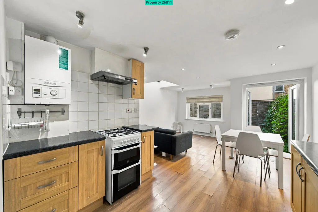 2 bedroom flat for rent