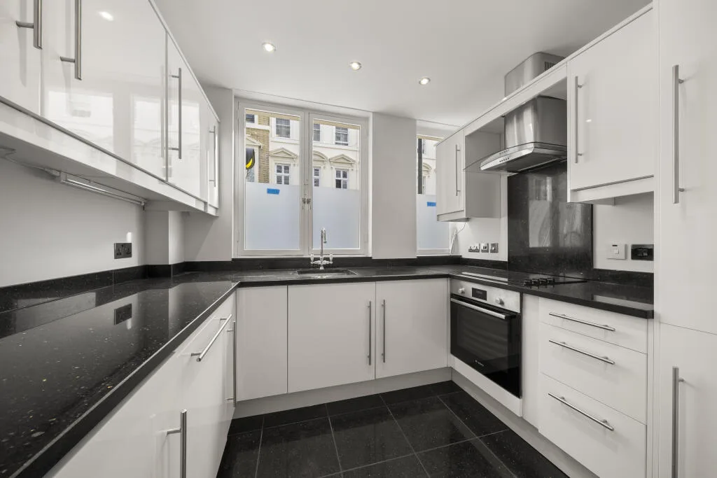 2 bedroom ground floor flat for rent