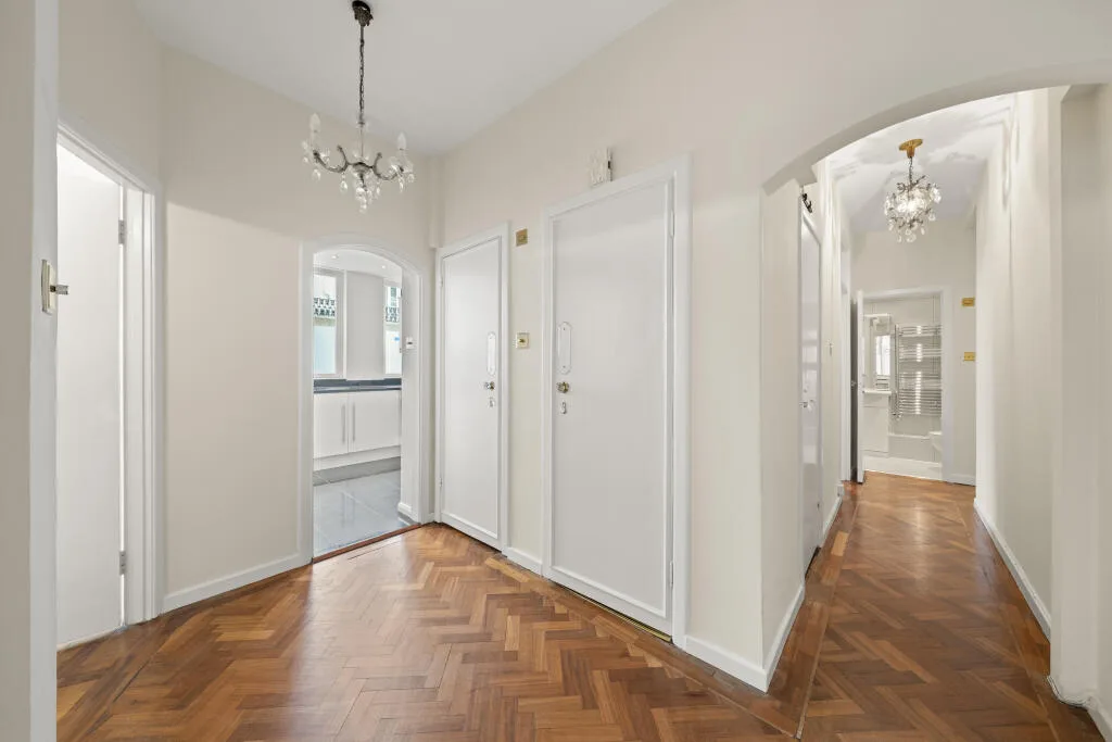2 bedroom ground floor flat for rent
