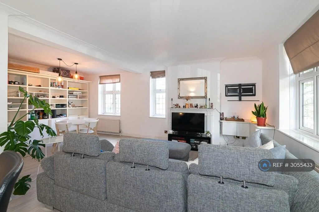 3 bedroom flat for rent