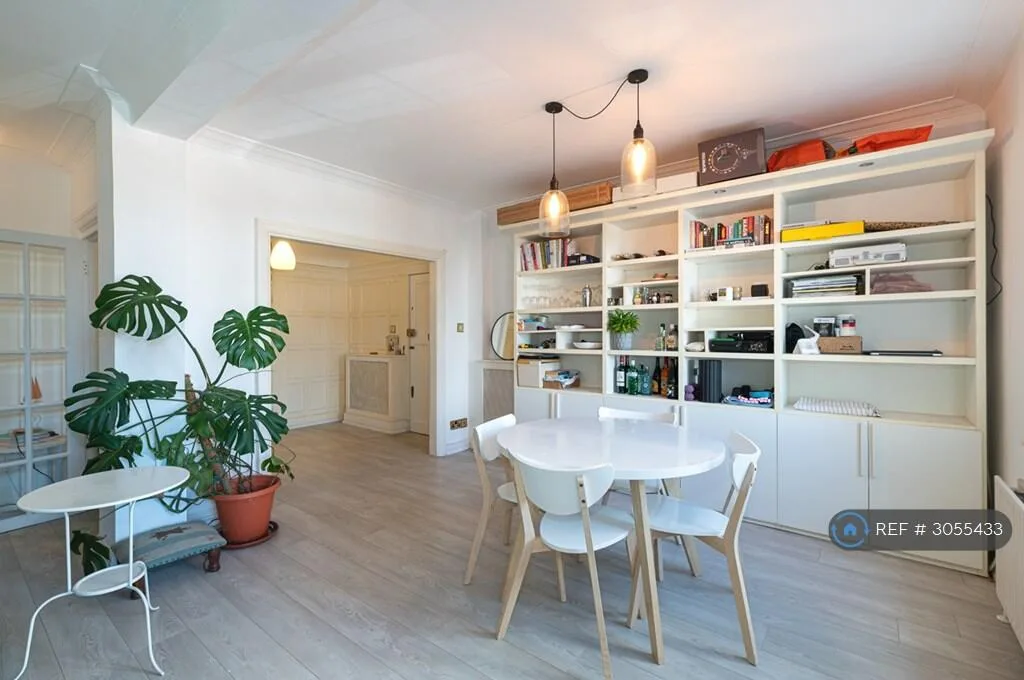 3 bedroom flat for rent