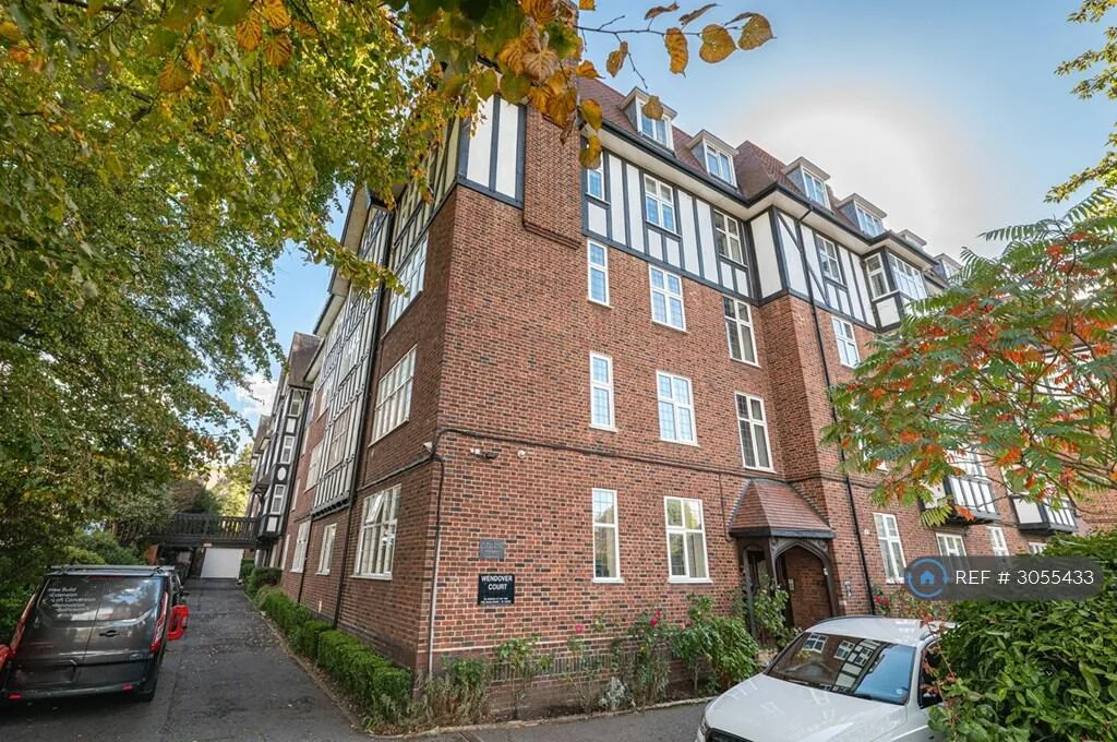 3 bedroom flat for rent
