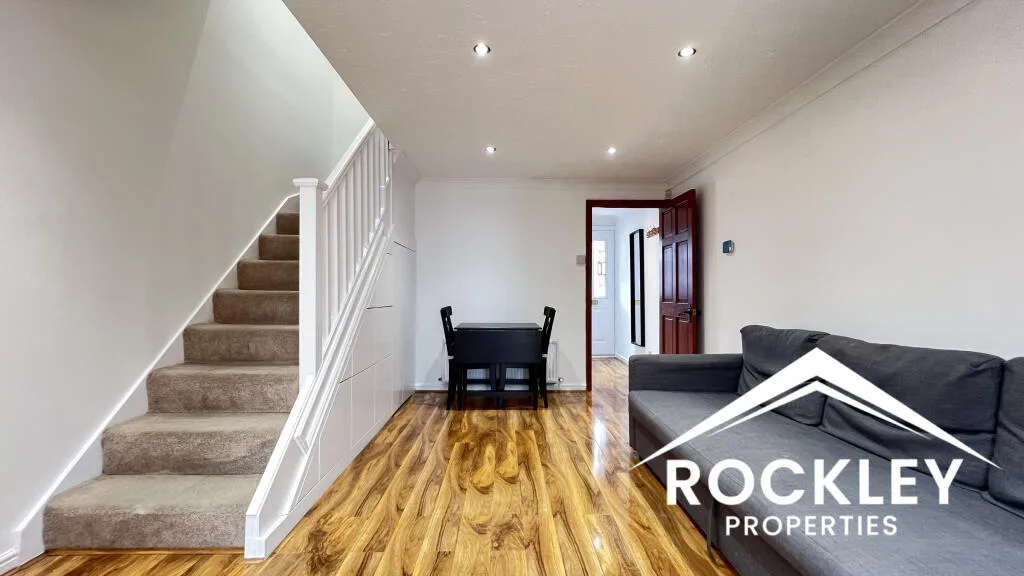 2 bedroom end of terrace house for rent