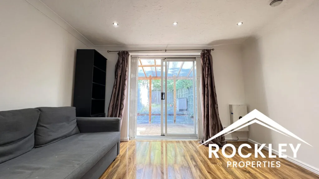 2 bedroom end of terrace house for rent