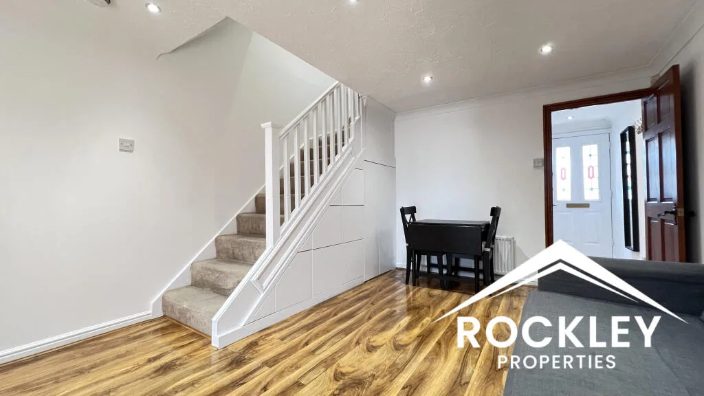 2 bedroom end of terrace house for rent