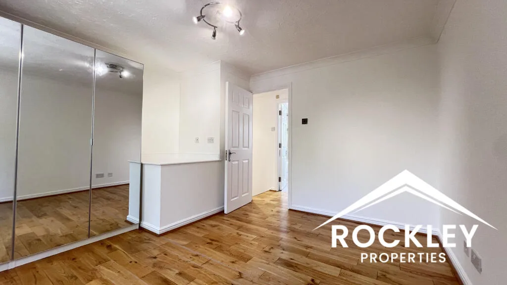 2 bedroom end of terrace house for rent