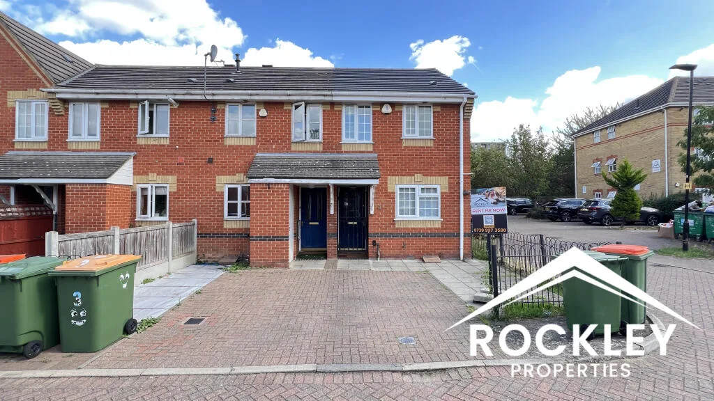 2 bedroom end of terrace house for rent