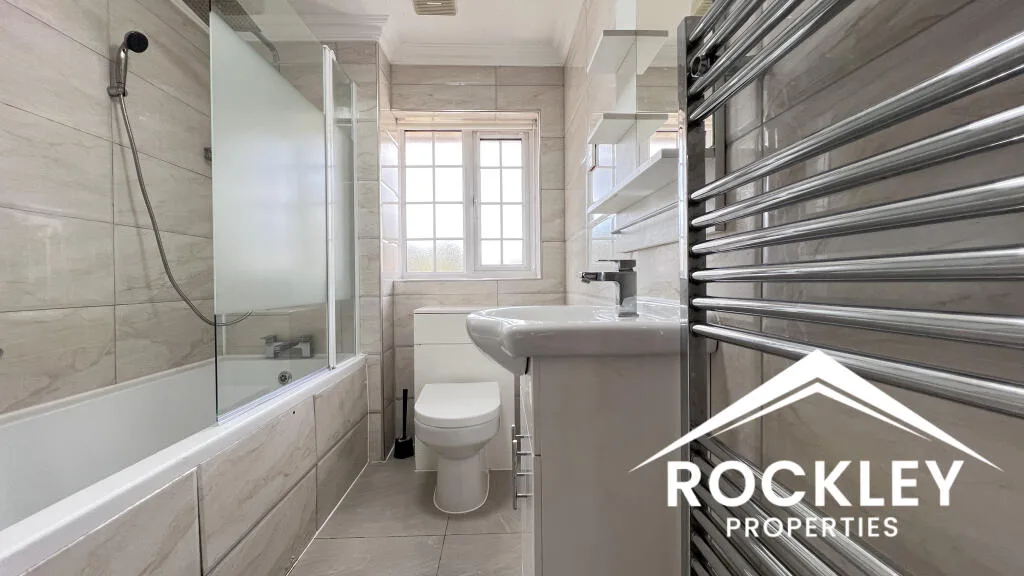 2 bedroom end of terrace house for rent