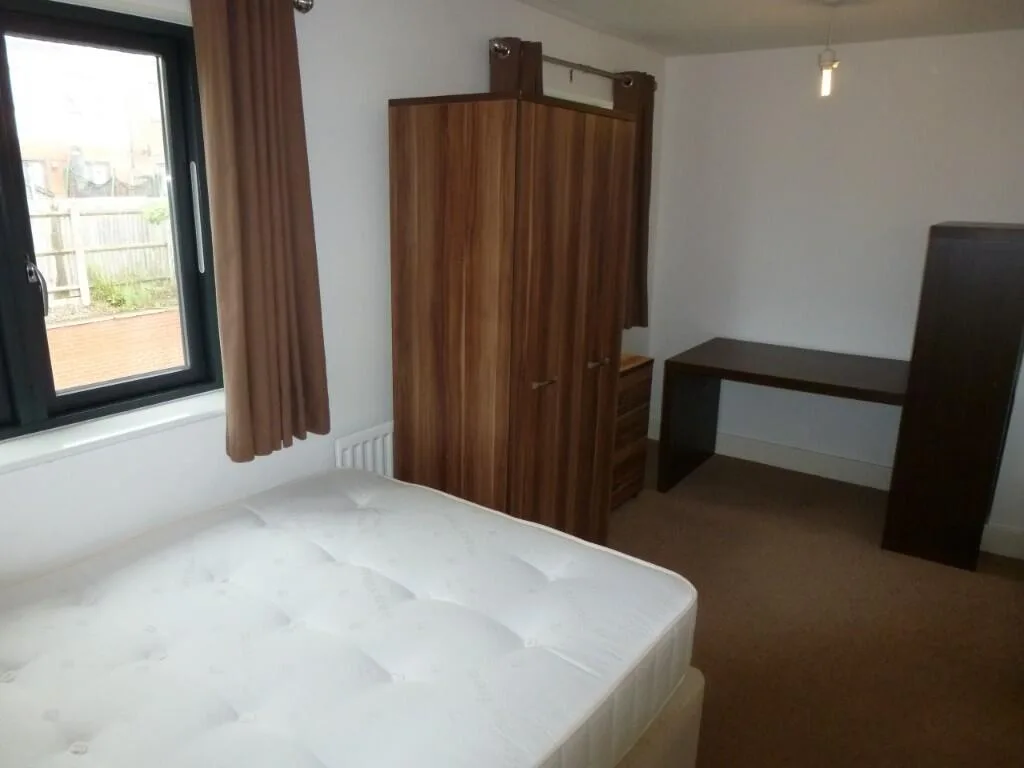4 bedroom apartment for rent