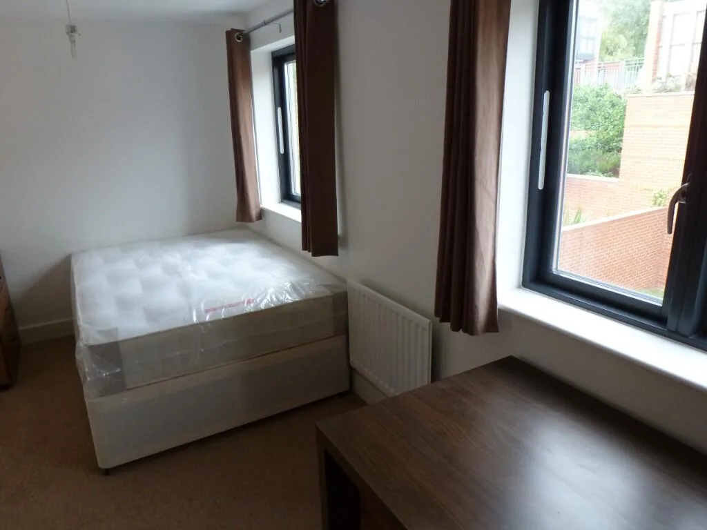 4 bedroom apartment for rent