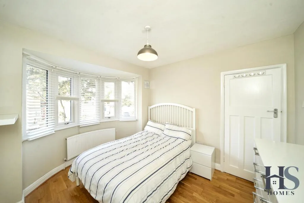 3 bedroom semi-detached house for rent