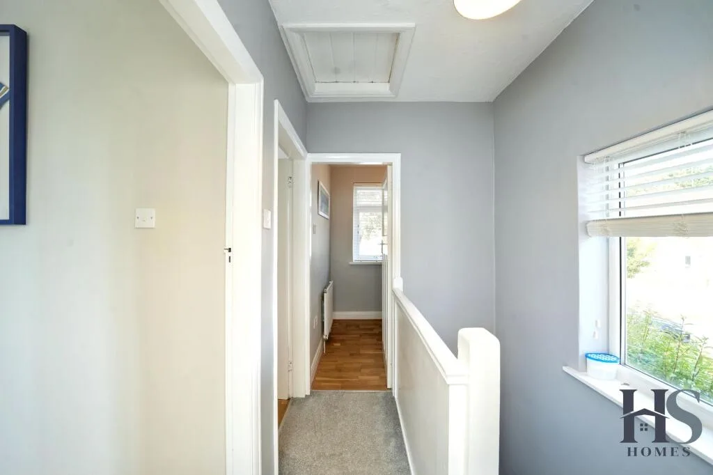 3 bedroom semi-detached house for rent