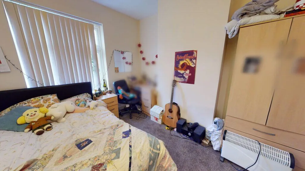 6 bedroom house for rent