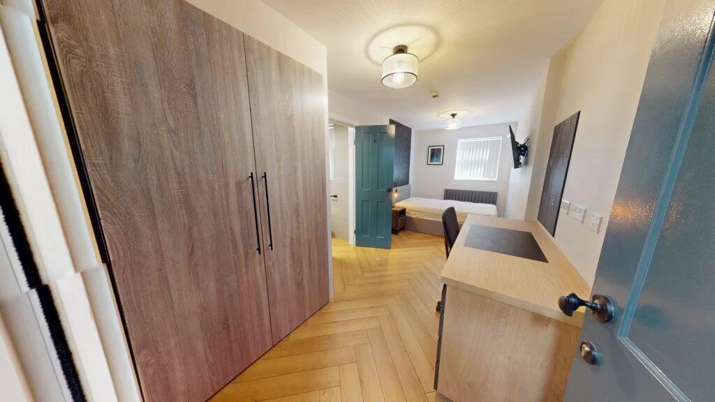 5 bedroom house for rent