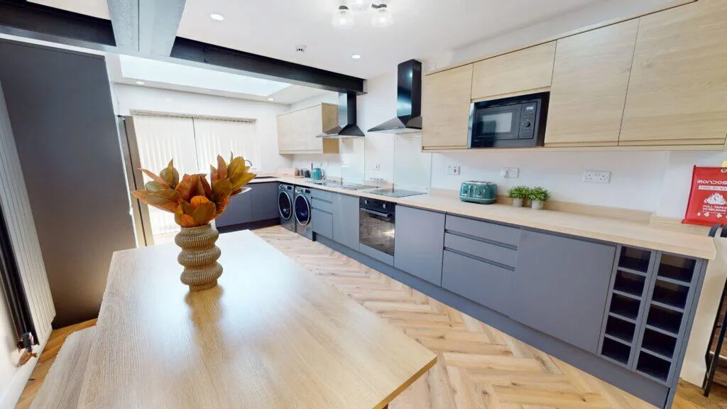 5 bedroom house for rent