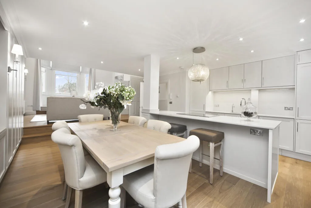 2 bedroom flat for rent