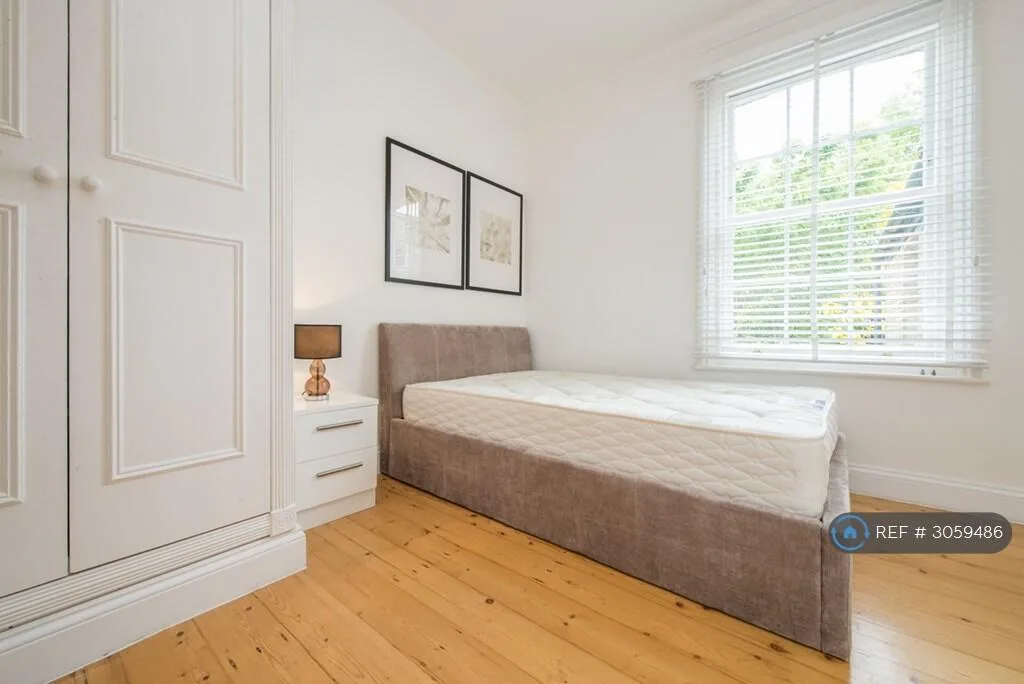 2 bedroom semi-detached house for rent