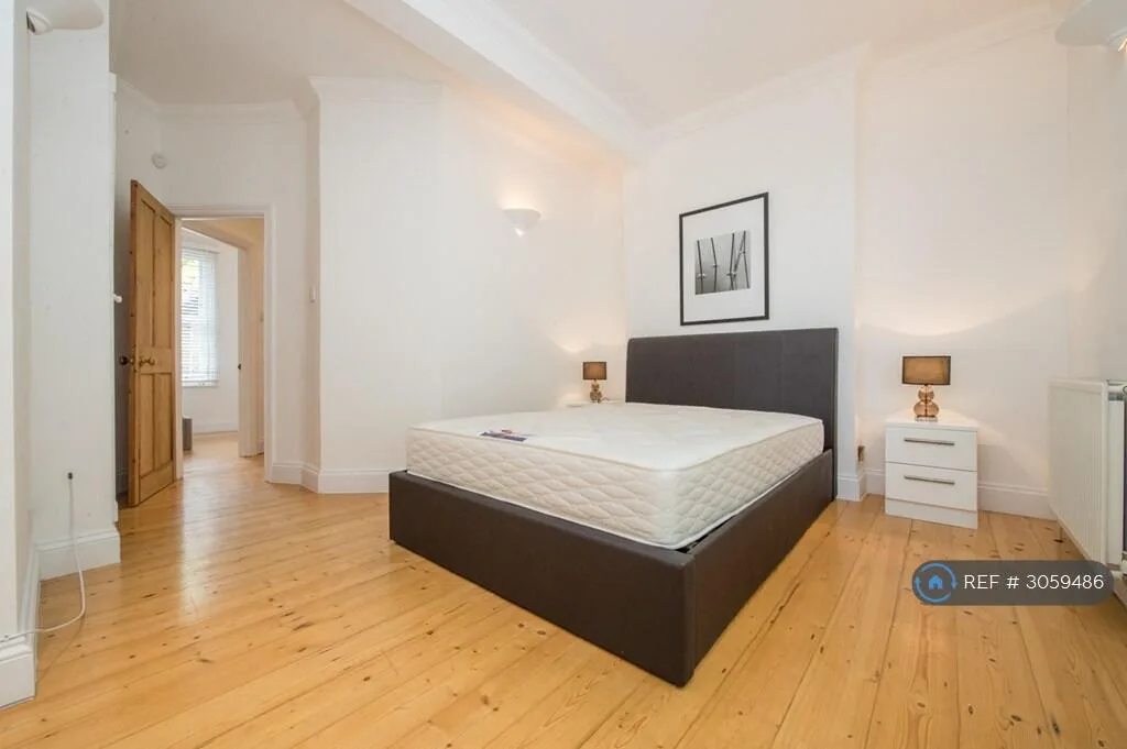 2 bedroom semi-detached house for rent