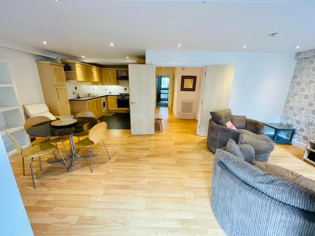 2 bedroom flat for rent