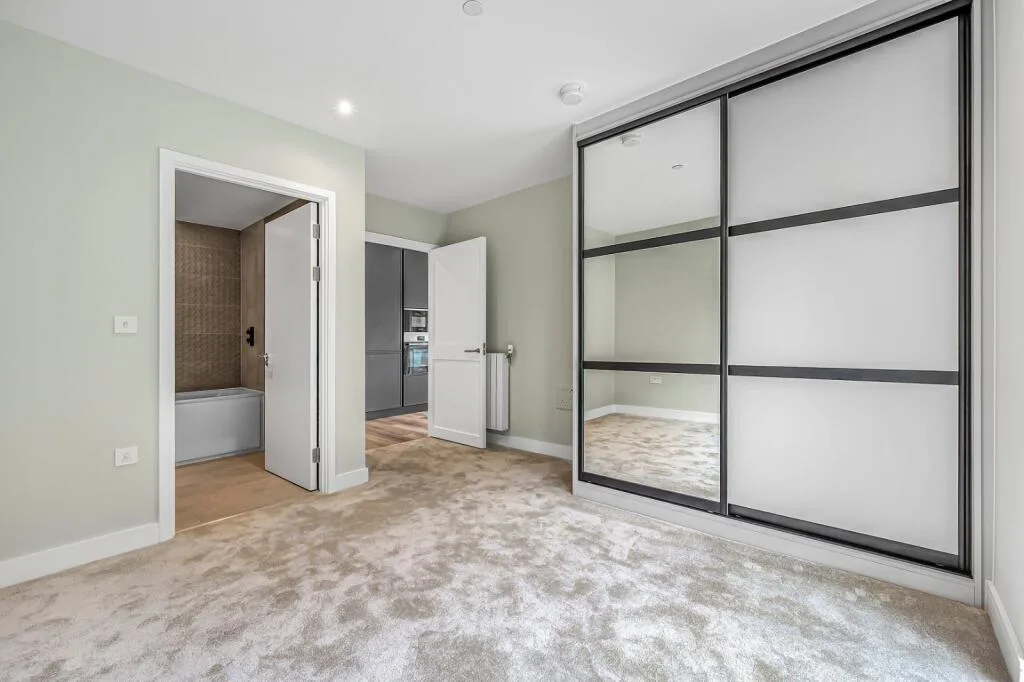 3 bedroom flat for rent