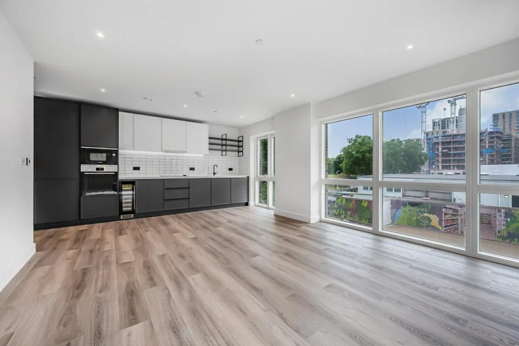 3 bedroom flat for rent