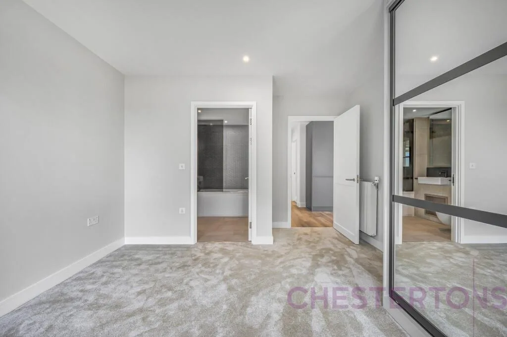 3 bedroom flat for rent