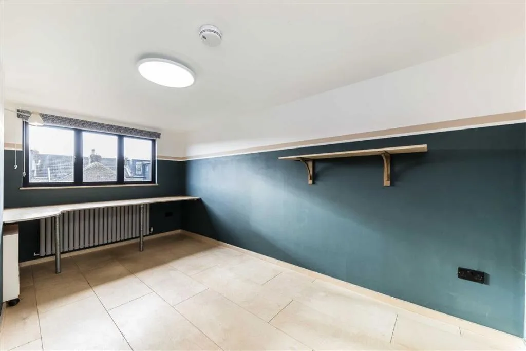 4 bedroom terraced house for rent
