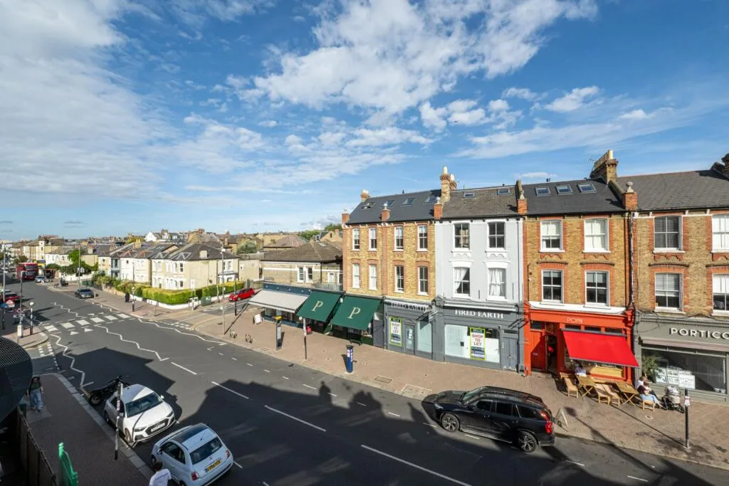 3 bedroom flat for rent