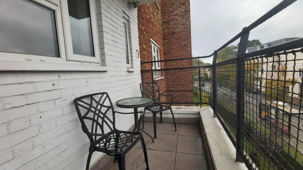 3 bedroom flat for rent