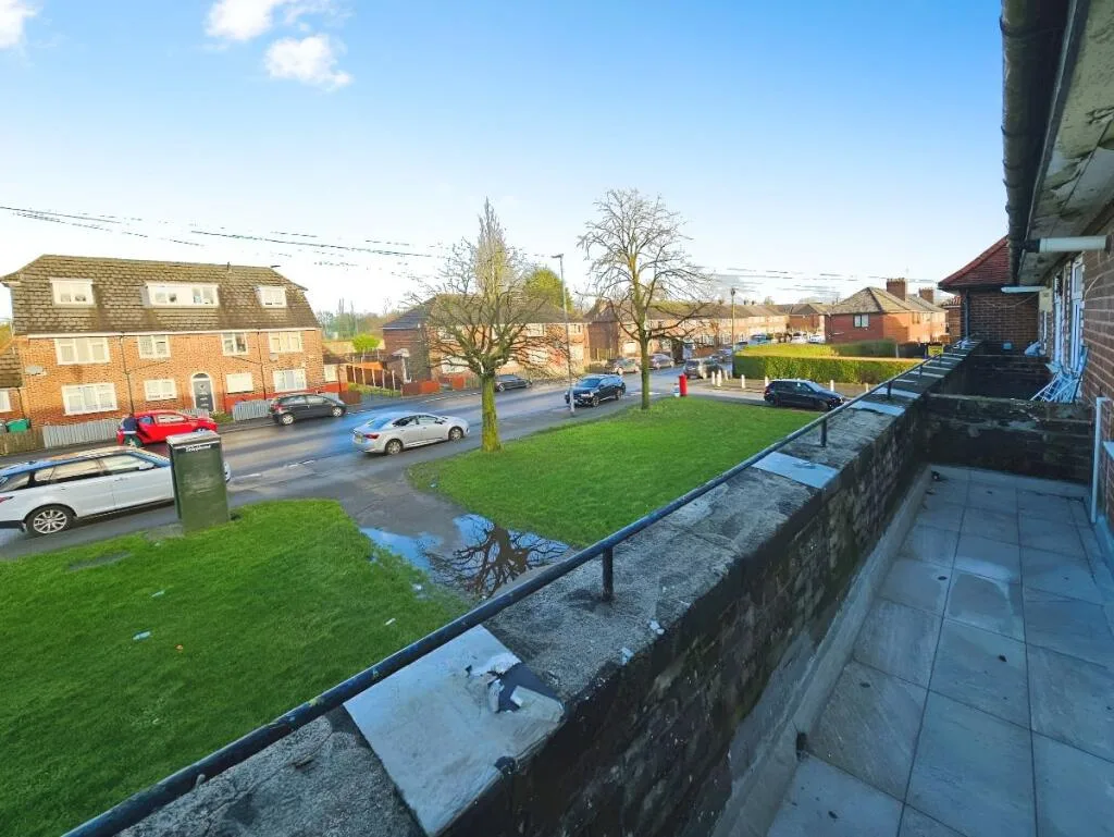 3 bedroom flat for rent