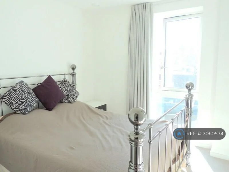 2 bedroom penthouse for rent