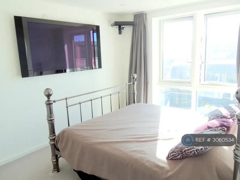 2 bedroom penthouse for rent