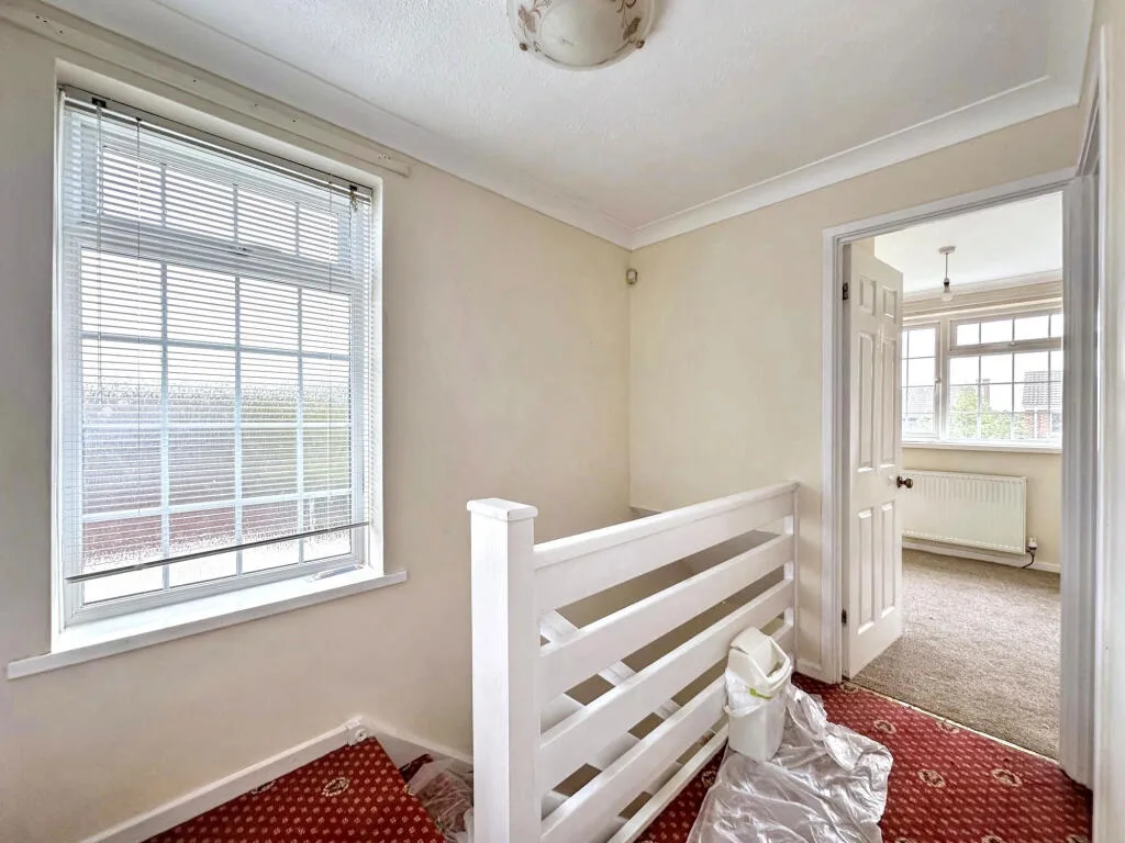 3 bedroom semi-detached house for rent