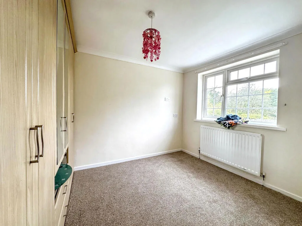 3 bedroom semi-detached house for rent