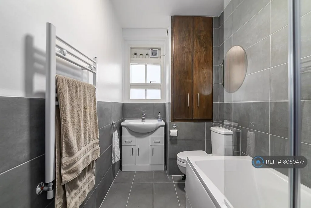 3 bedroom flat for rent